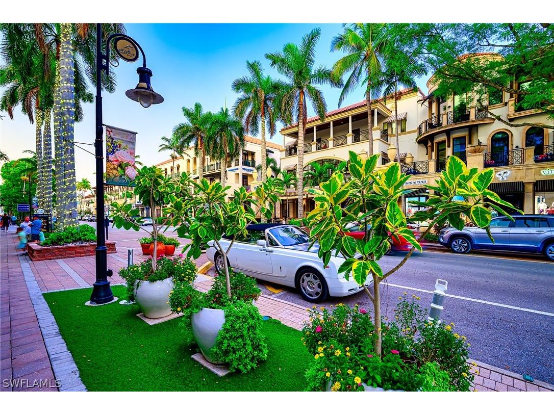 1100 9th Street S #E101 Naples FL 34102 226010905 image32