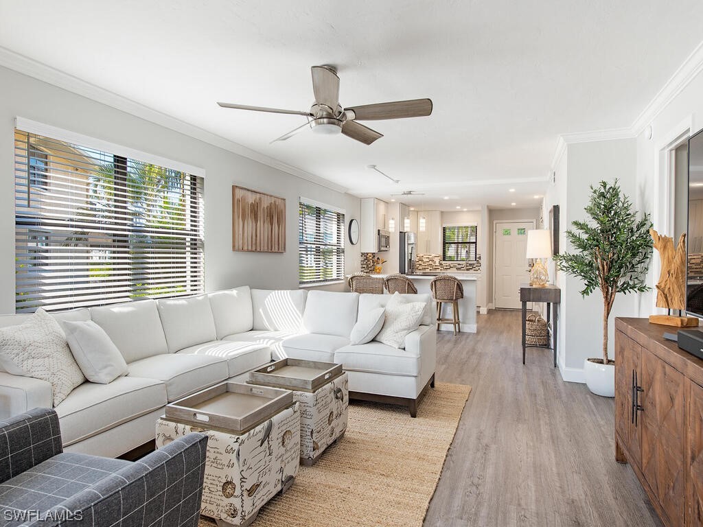 1100 9th Street S #E103 Naples FL 34102 223014325 image1