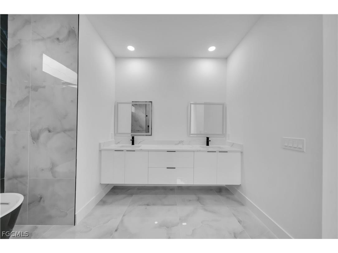 1100 Congress Avenue Lehigh Acres FL 33972 2026007377 image17