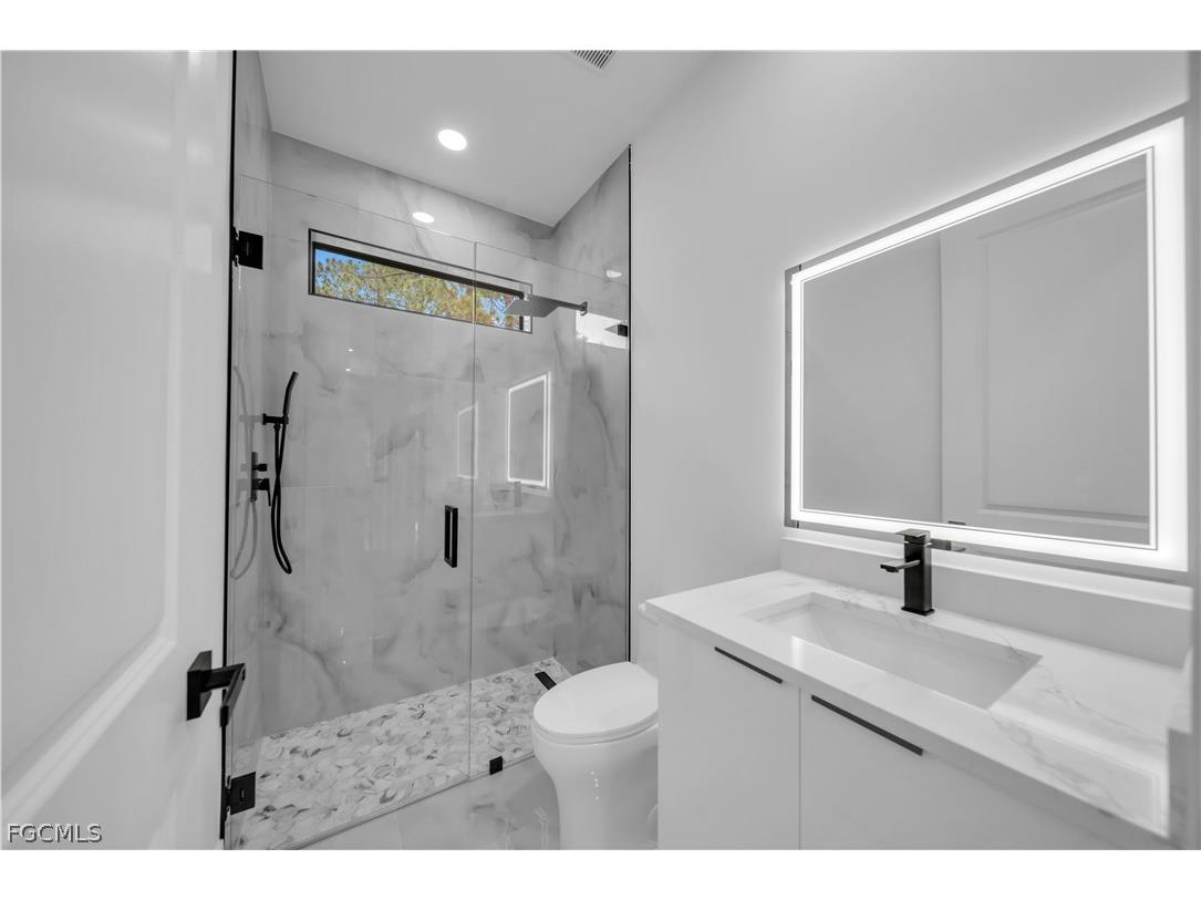 1100 Congress Avenue Lehigh Acres FL 33972 2026007377 image20