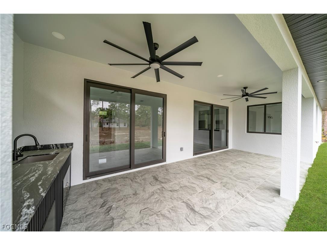 1100 Congress Avenue Lehigh Acres FL 33972 2026007377 image5