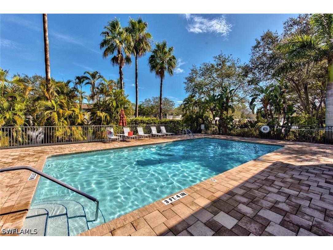 1100 Diamond Circle #1104 Naples FL 34110 226023090 image20
