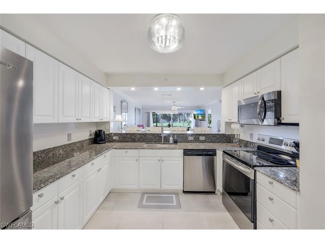 1100 Eastham Way #108 Naples FL 34104 223093913 image1