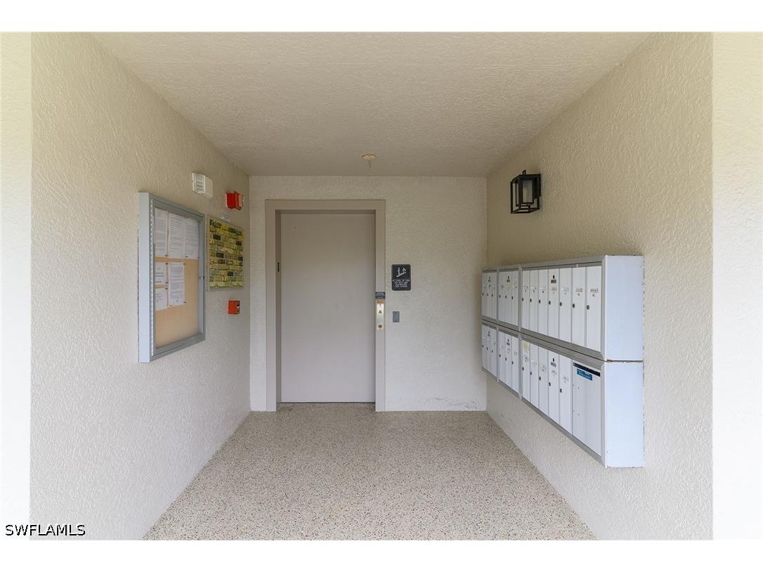 1100 Eastham Way #A302 Naples FL 34104 226021470 image28
