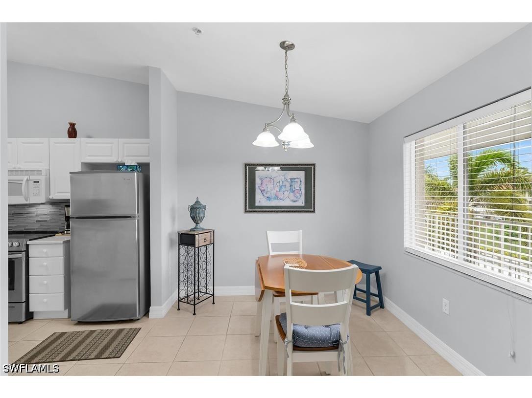 1100 Eastham Way #A302 Naples FL 34104 226021470 image3