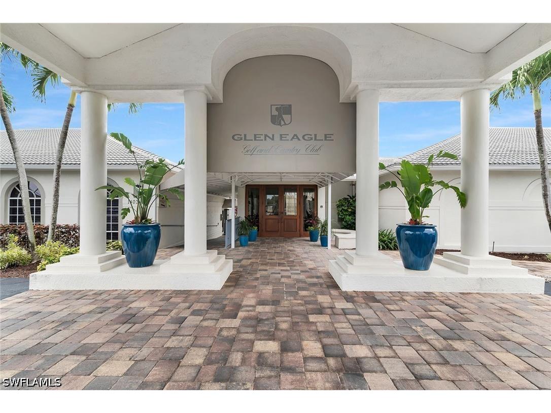 1100 Eastham Way #A302 Naples FL 34104 226021470 image35