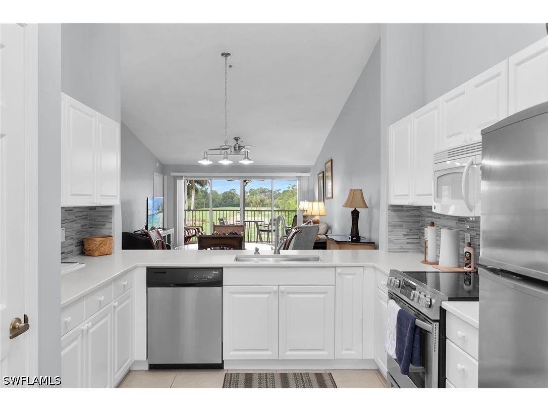 1100 Eastham Way #A302 Naples FL 34104 226021470 image4
