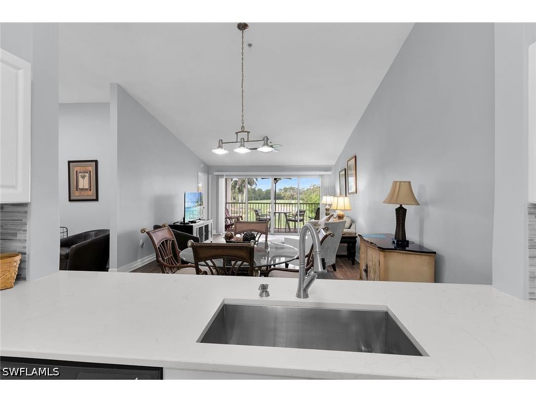 1100 Eastham Way #A302 Naples FL 34104 226021470 image6