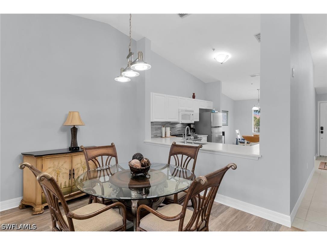1100 Eastham Way #A302 Naples FL 34104 226021470 image8