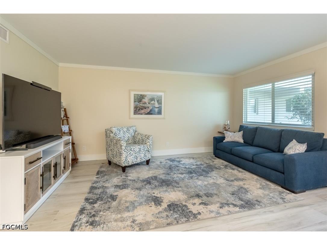 1100 Gulf Shore Boulevard N #110 Naples FL 34102 2026017826 image11