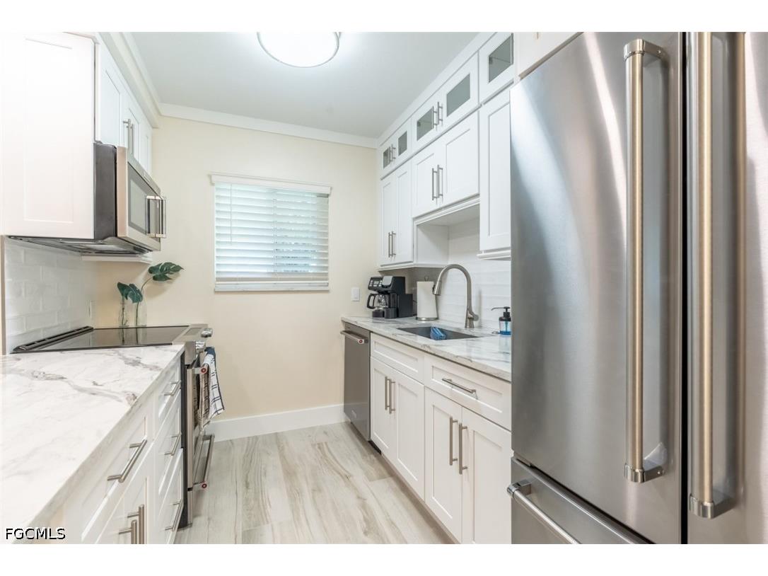 1100 Gulf Shore Boulevard N #110 Naples FL 34102 2026017826 image20