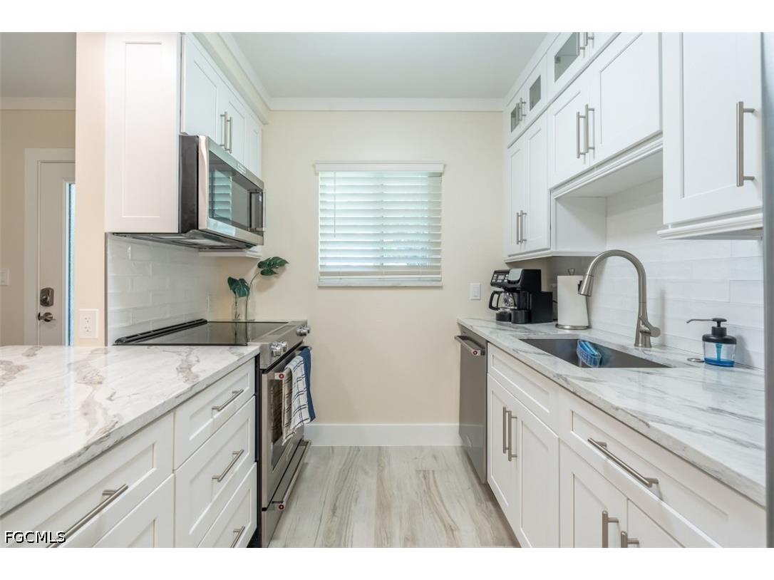 1100 Gulf Shore Boulevard N #110 Naples FL 34102 2026017826 image6