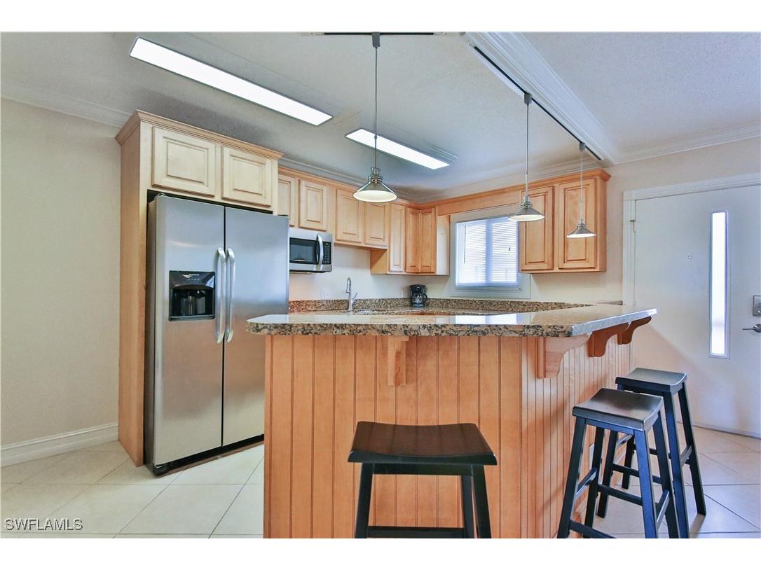 1100 Gulf Shore Boulevard N #207 Naples FL 34102 225068052 image11