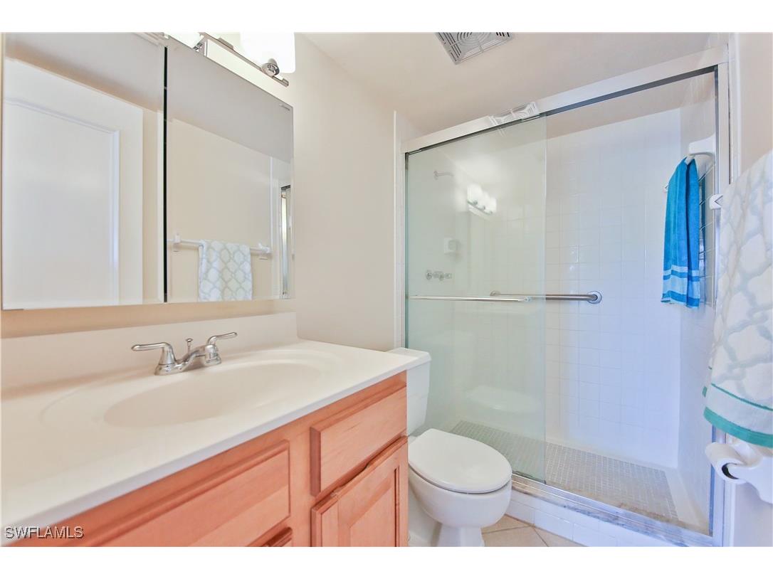 1100 Gulf Shore Boulevard N #207 Naples FL 34102 225068052 image17