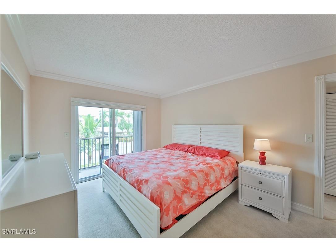 1100 Gulf Shore Boulevard N #207 Naples FL 34102 225068052 image19