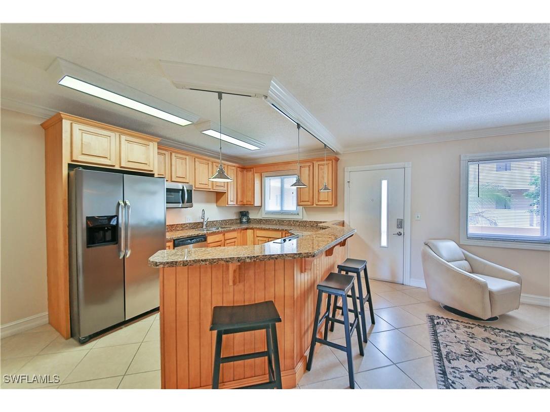 1100 Gulf Shore Boulevard N #207 Naples FL 34102 225068052 image9