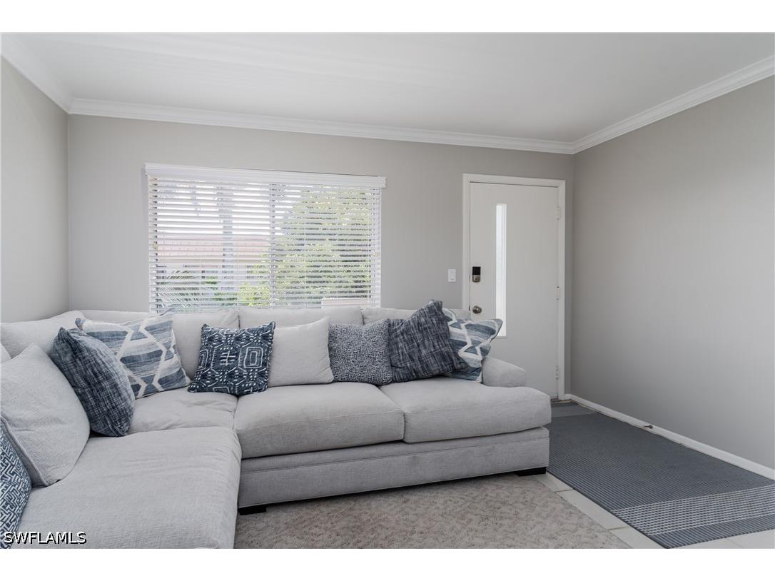 1100 Gulf Shore Boulevard N #306 Naples FL 34102 226025478 image6