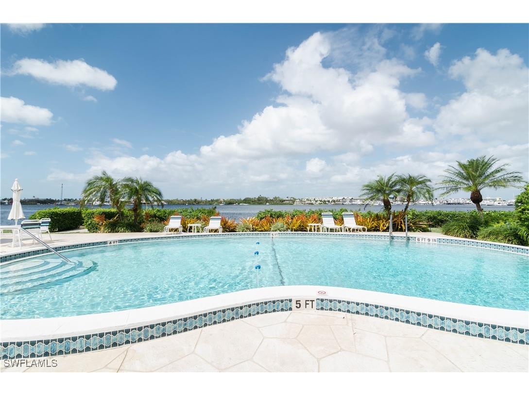 1100 Little Neck Court #F53 Naples FL 34102 225081127 image20