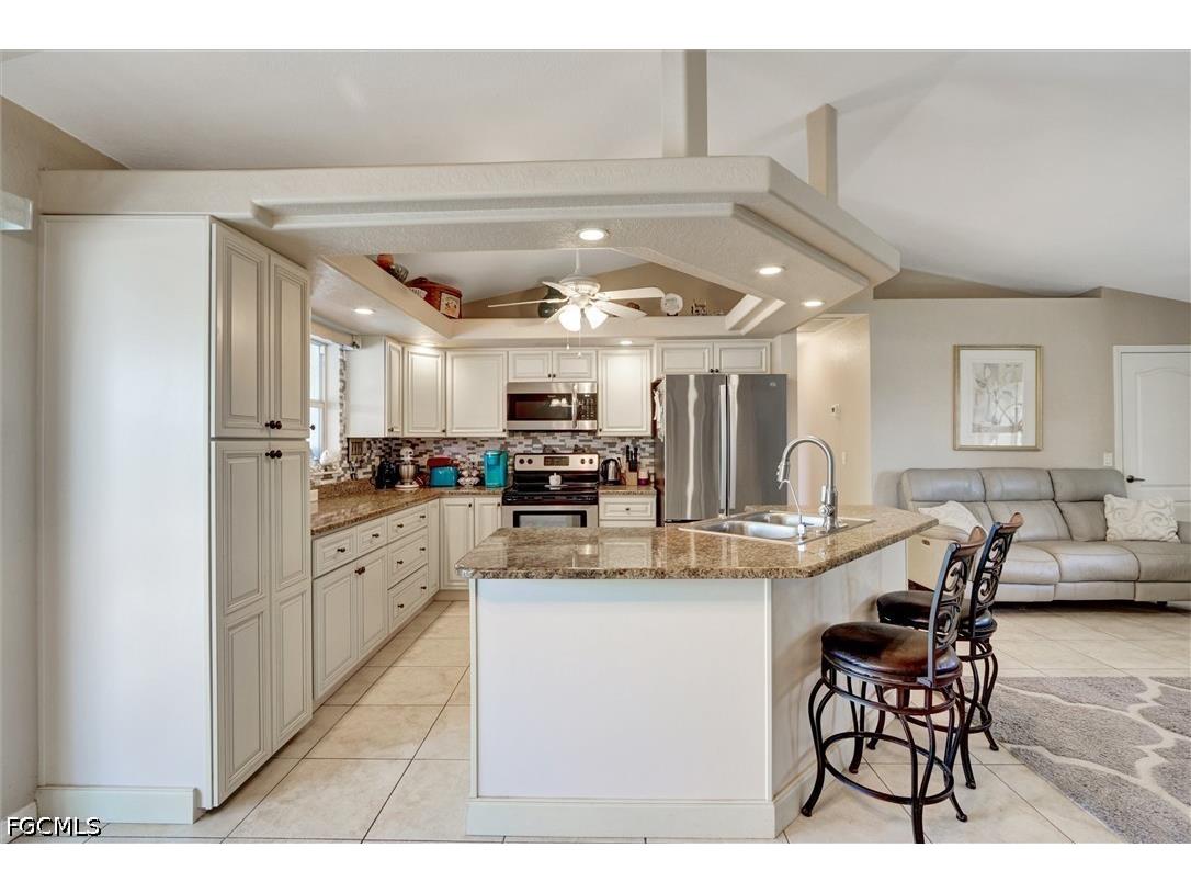 1100 NE 15th Street Cape Coral FL 33909 2026021593 image3