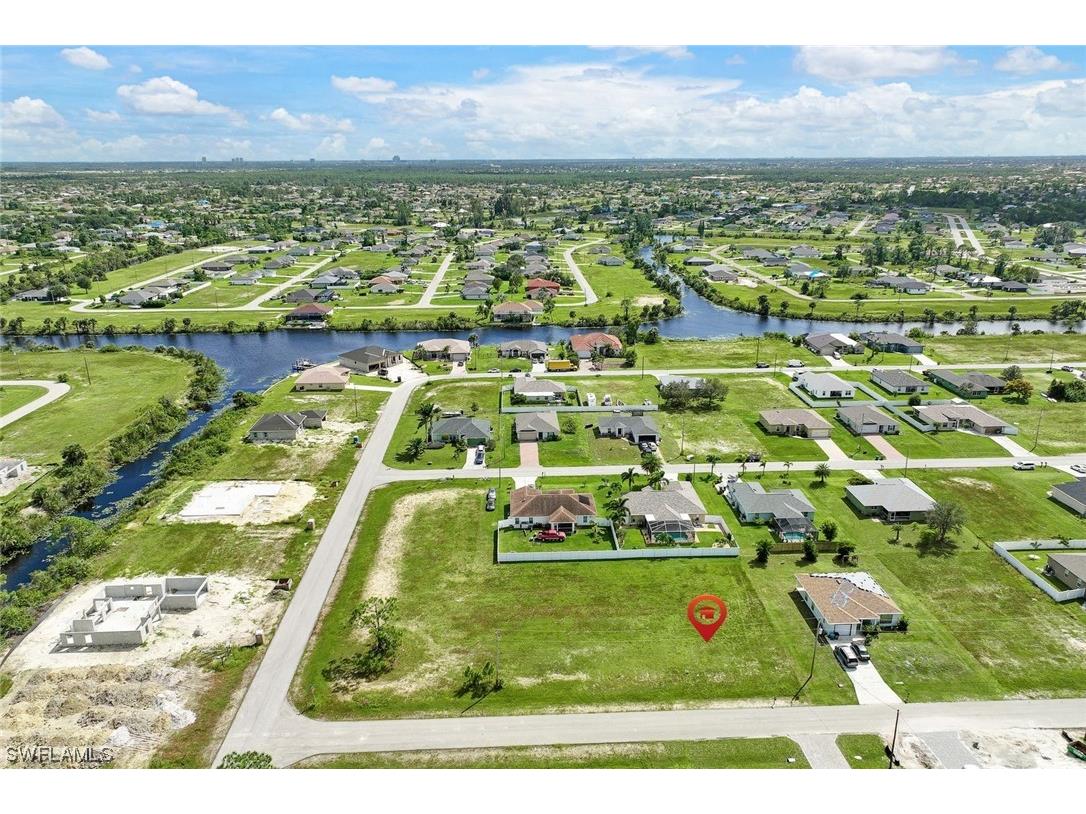 1100 NE 40th Terrace Cape Coral FL 33909 223075788 image1