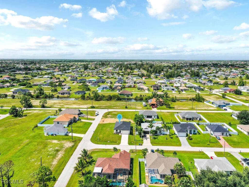 1100 NW 22nd Avenue Cape Coral FL 33993 2025007106 image2