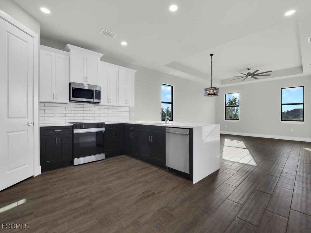 1100 NW 22nd Avenue Cape Coral FL 33993 2025007106 image6