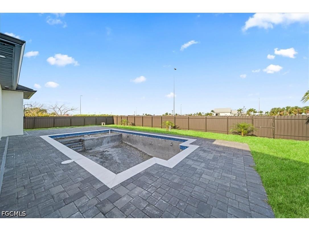 1100 NW 31st Place Cape Coral FL 33993 2026000898 image42