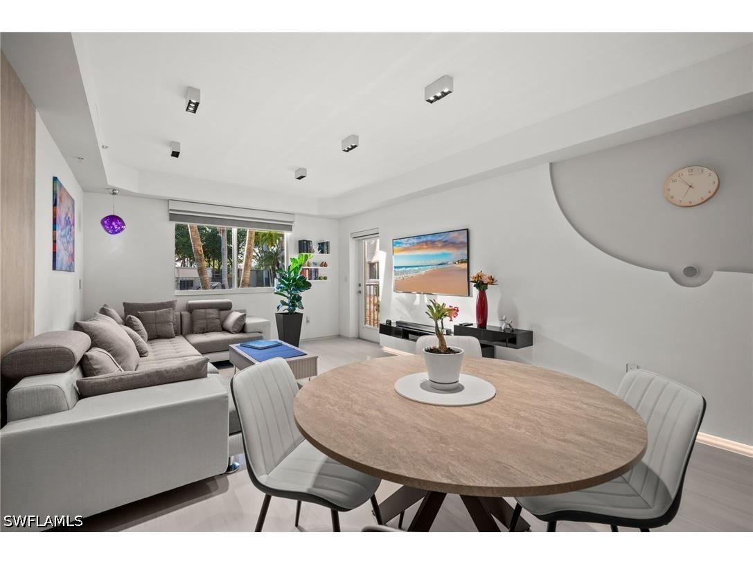 1100 Pine Ridge Road #B103 Naples FL 34108 226020743 image6