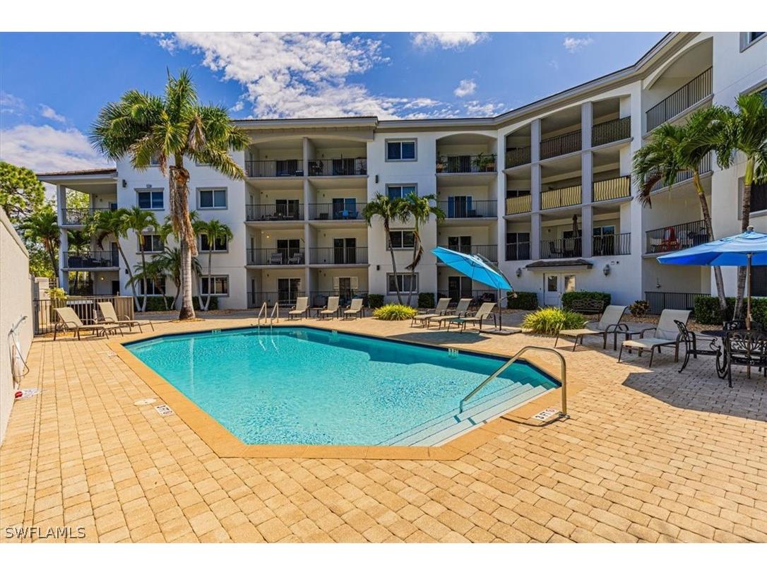1100 Pine Ridge Road #B106 Naples FL 34108 226008384 image1