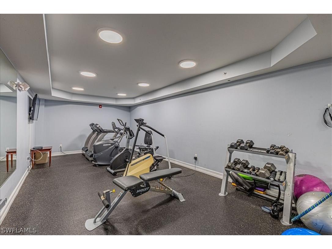 1100 Pine Ridge Road #B106 Naples FL 34108 226008384 image5