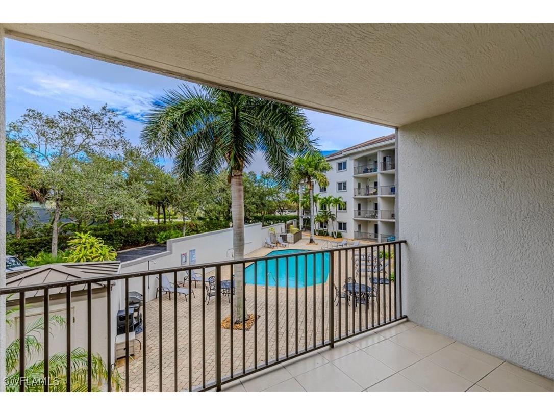 1100 Pine Ridge Road Naples FL 34108 225075115 image6