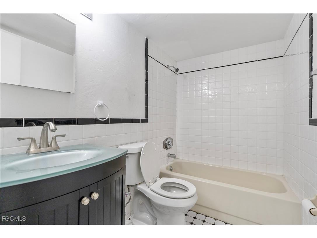 1100 Pondella Road #908 Cape Coral FL 33909 2026002600 image15