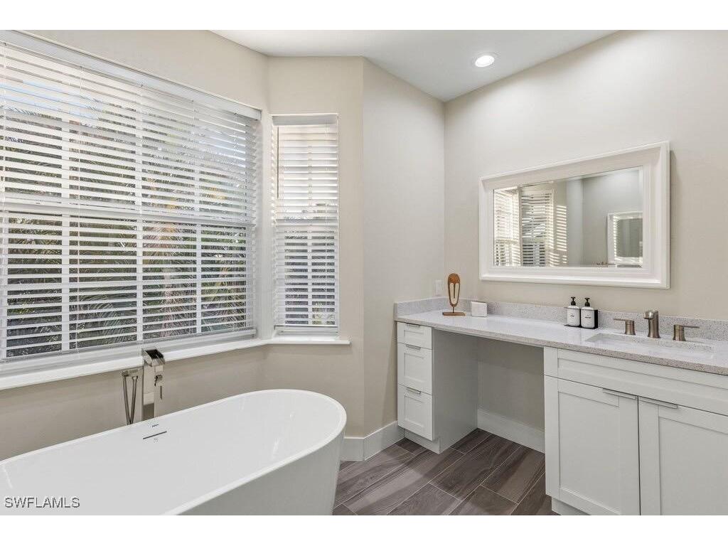 1100 Royal Palm Drive Naples FL 34103 225045143 image14