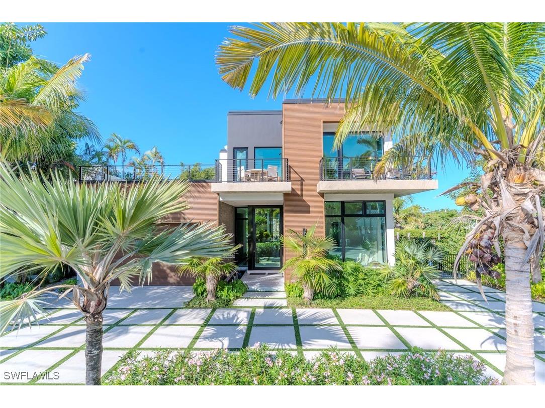 1100 Sandpiper Street Naples FL 34102 225065690 image1