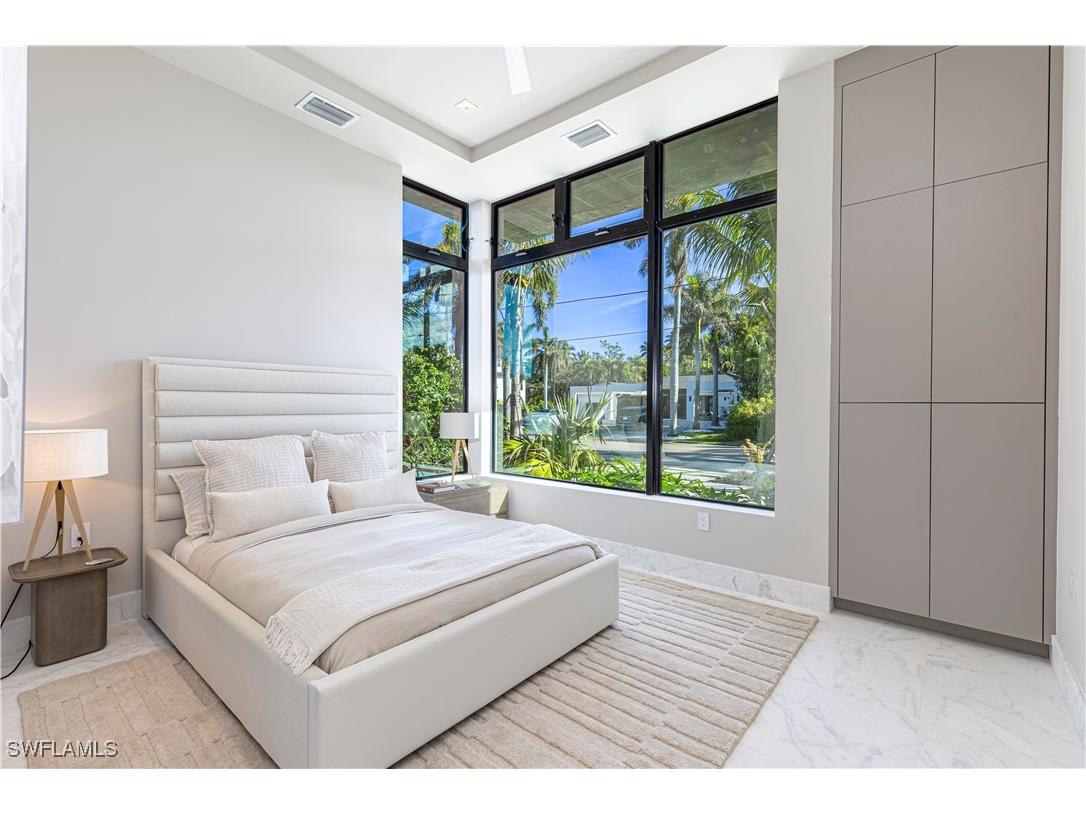 1100 Sandpiper Street Naples FL 34102 225065690 image28