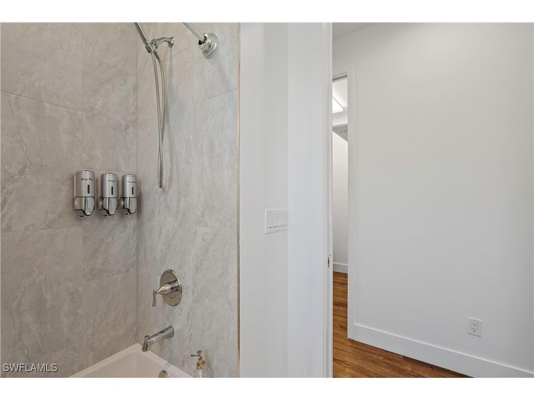 1100 Steeves Avenue Naples FL 34104 225081470 image17