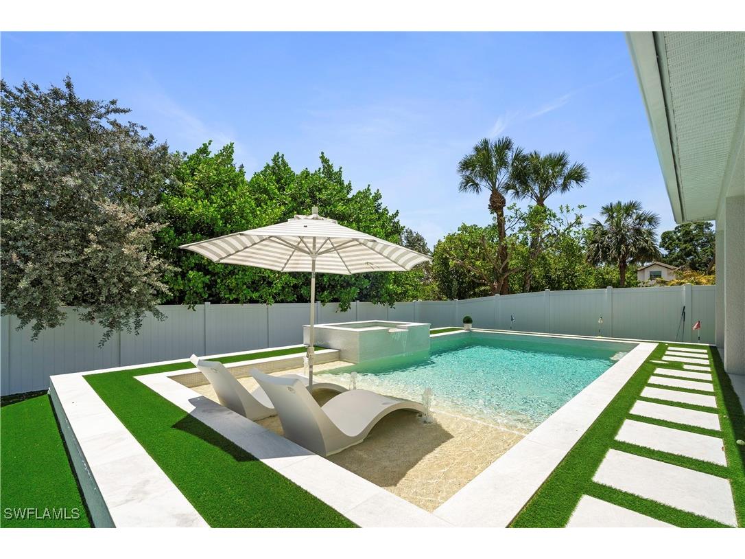 1100 Steeves Avenue Naples FL 34104 225081470 image8