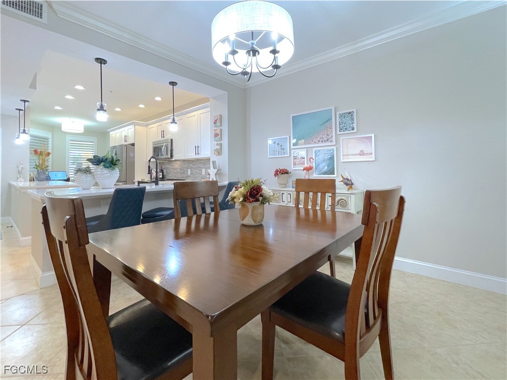 11001 Gulf Reflections Drive #105 Fort Myers FL 33908 2025014017 image12