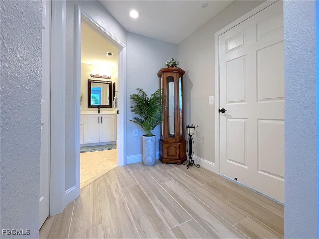 11001 Gulf Reflections Drive #105 Fort Myers FL 33908 2025014017 image16