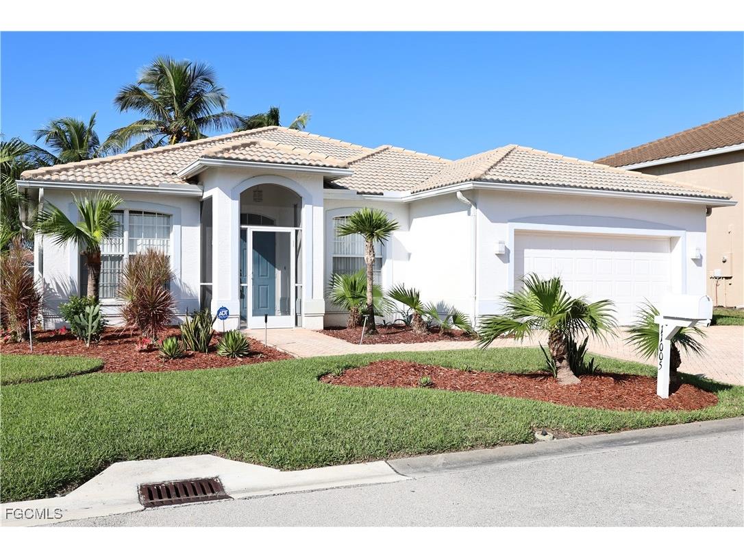 11005 Lakeland Circle Fort Myers FL 33913 2025017871 image1