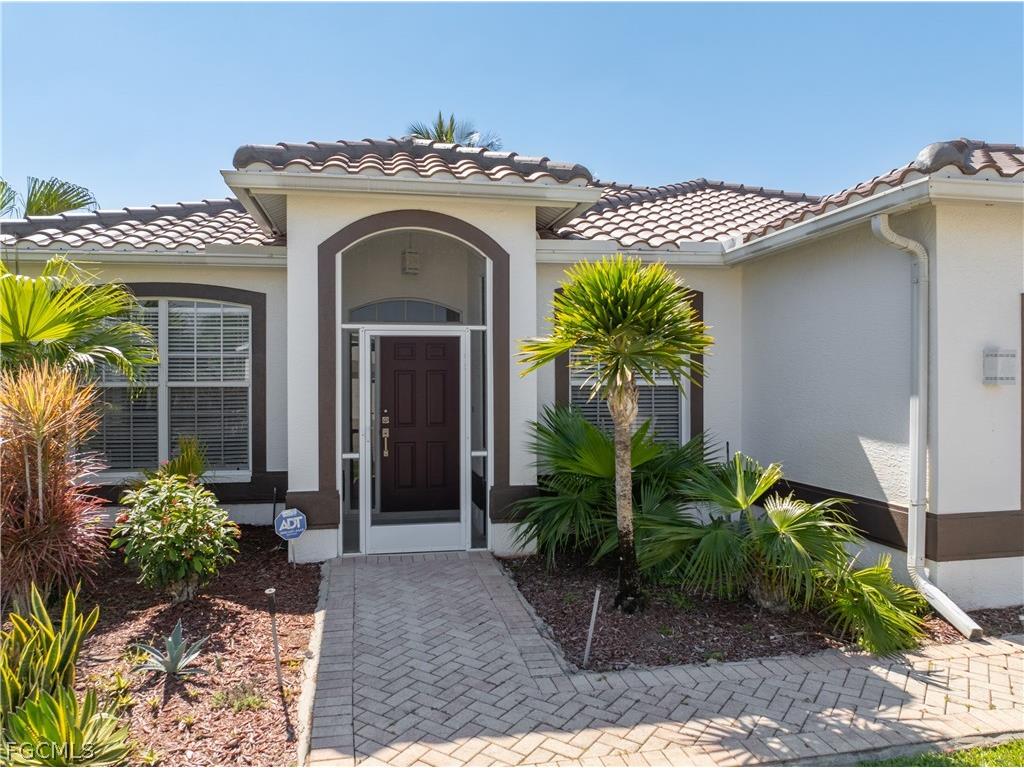 11005 Lakeland Circle Fort Myers FL 33913 2026012383 image2