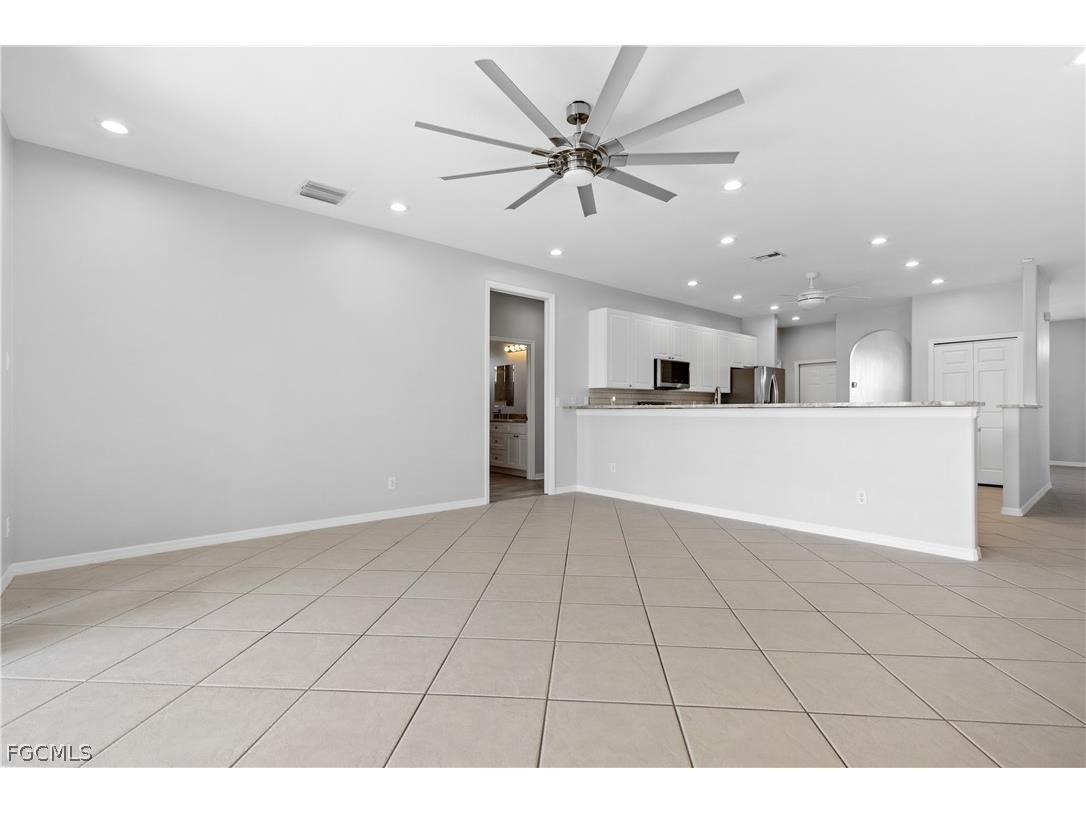 11005 Lakeland Circle Fort Myers FL 33913 2026012383 image28