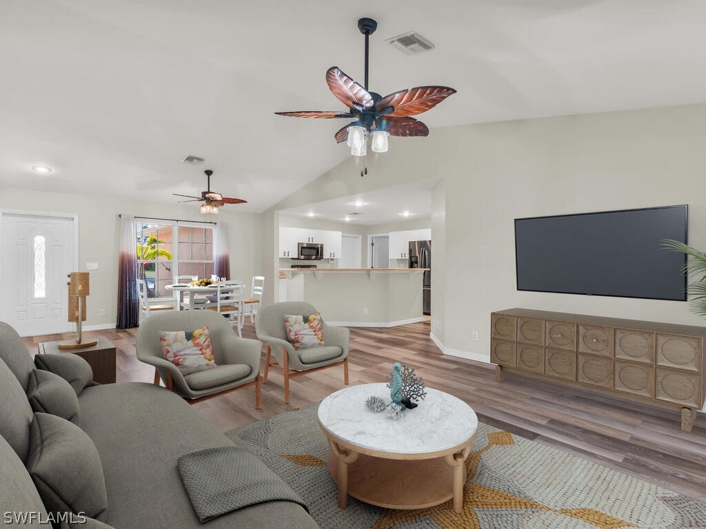 1101 NE 33rd Lane Cape Coral FL 33909 224030353 image1