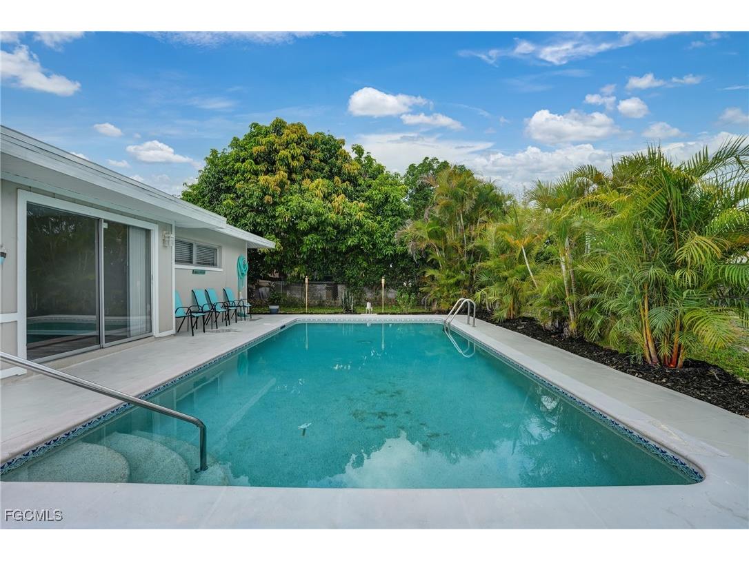 1101 SE 37th Street Cape Coral FL 33904 2026000377 image15