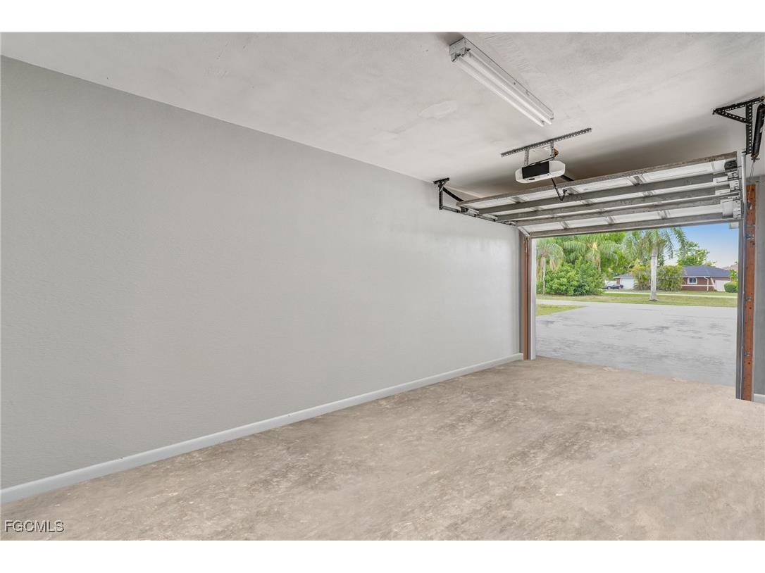 1101 SE 37th Street Cape Coral FL 33904 2026000377 image35