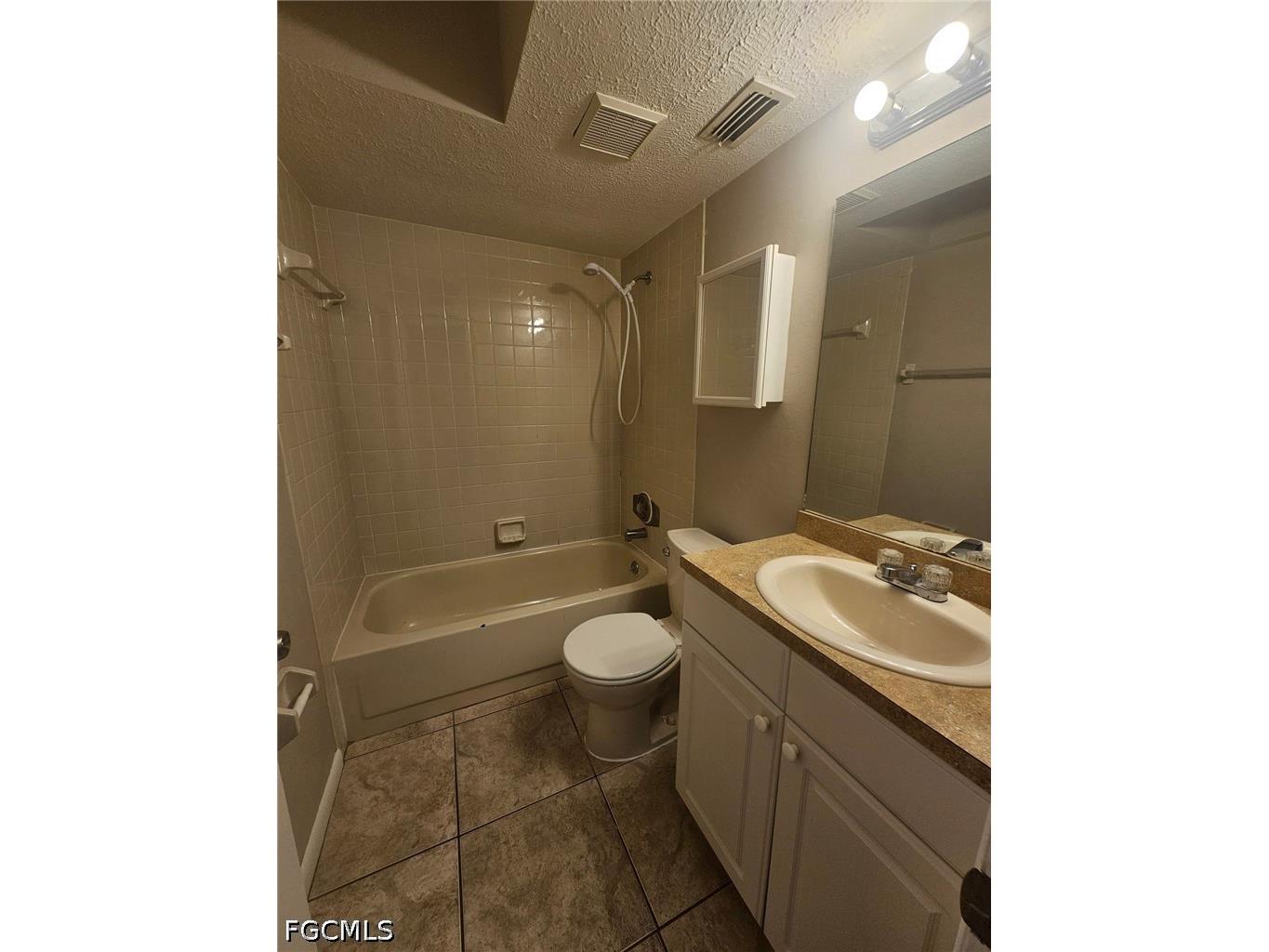 1101 SW 48th Terrace Cape Coral FL 33914 2026022450 image15