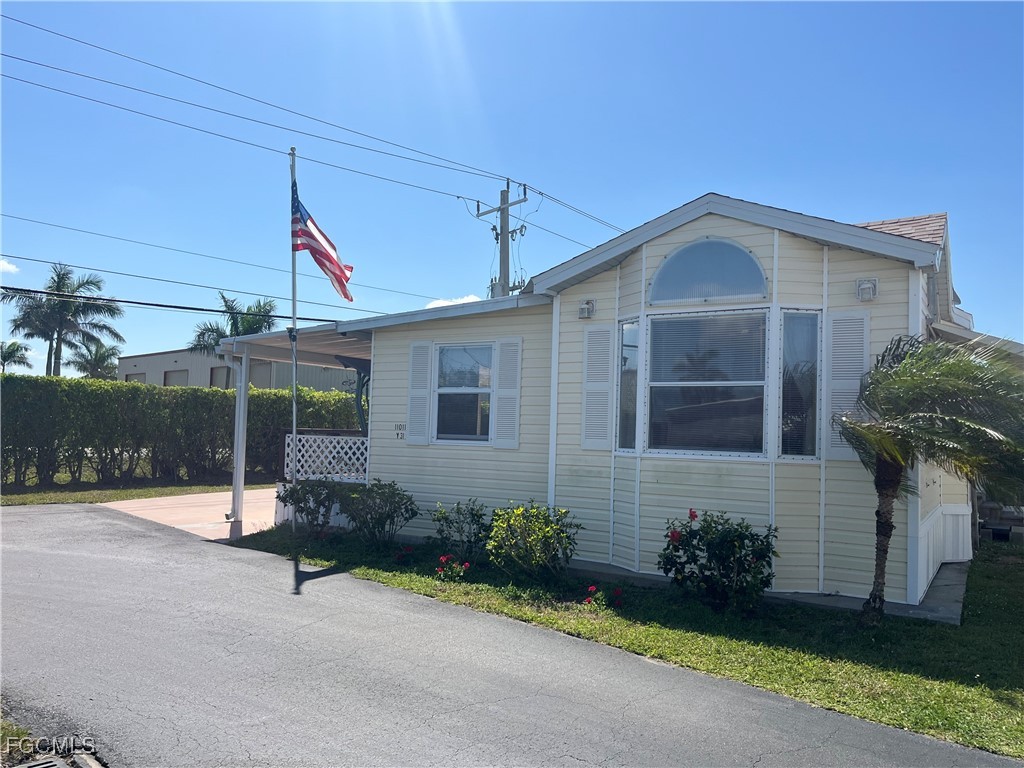 11011 Sunglow Lane Fort Myers FL 33908 2025017352 image1