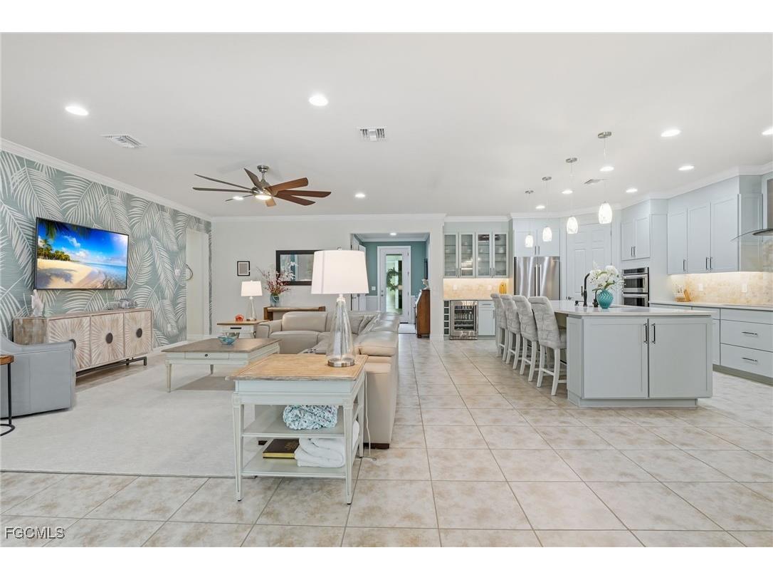 11012 Castlereagh Street Fort Myers FL 33913 2025017330 image10