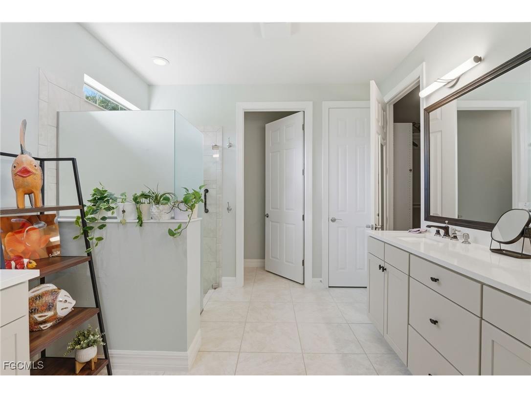 11012 Castlereagh Street Fort Myers FL 33913 2025017330 image22