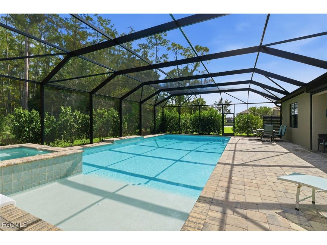 11012 Castlereagh Street Fort Myers FL 33913 2025017330 image3